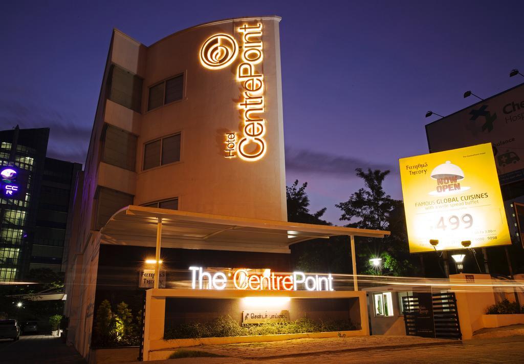 Hotel The Centre Point Chennai Esterno foto
