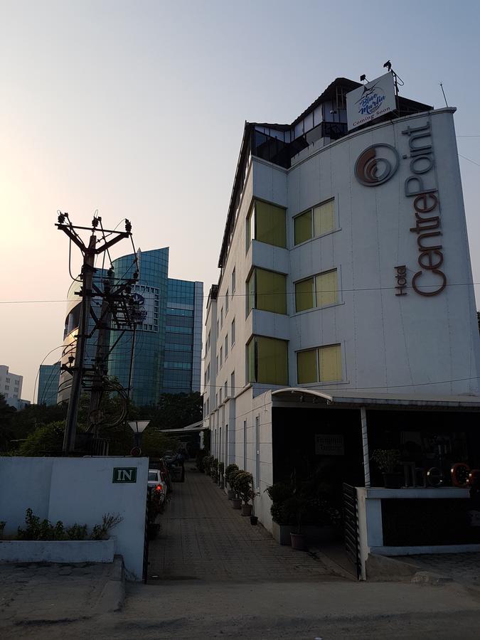 Hotel The Centre Point Chennai Esterno foto